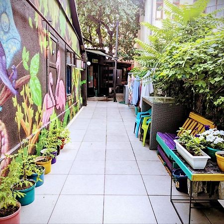 Bern Hostel Chişinǎu Buitenkant foto