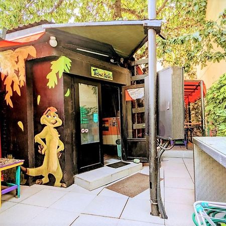 Bern Hostel Chişinǎu Buitenkant foto
