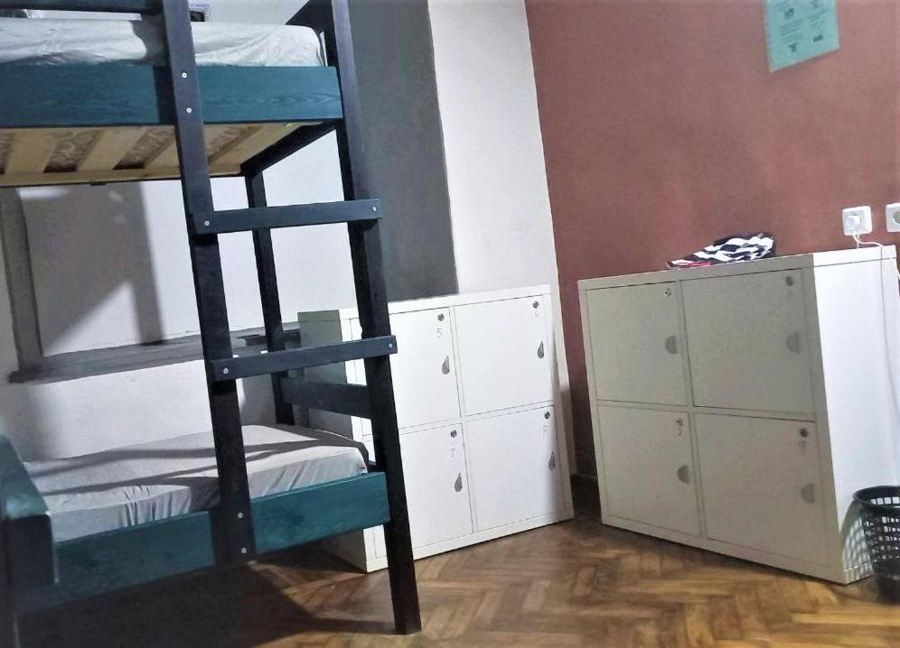Bern Hostel Chişinǎu Buitenkant foto