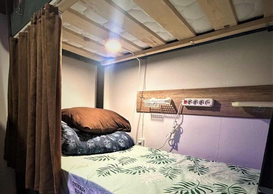 Bern Hostel Chişinǎu Buitenkant foto
