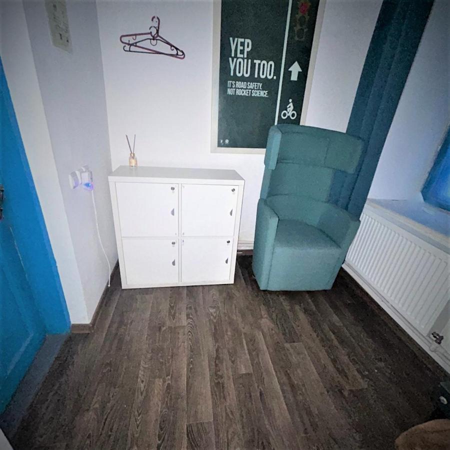 Bern Hostel Chişinǎu Buitenkant foto