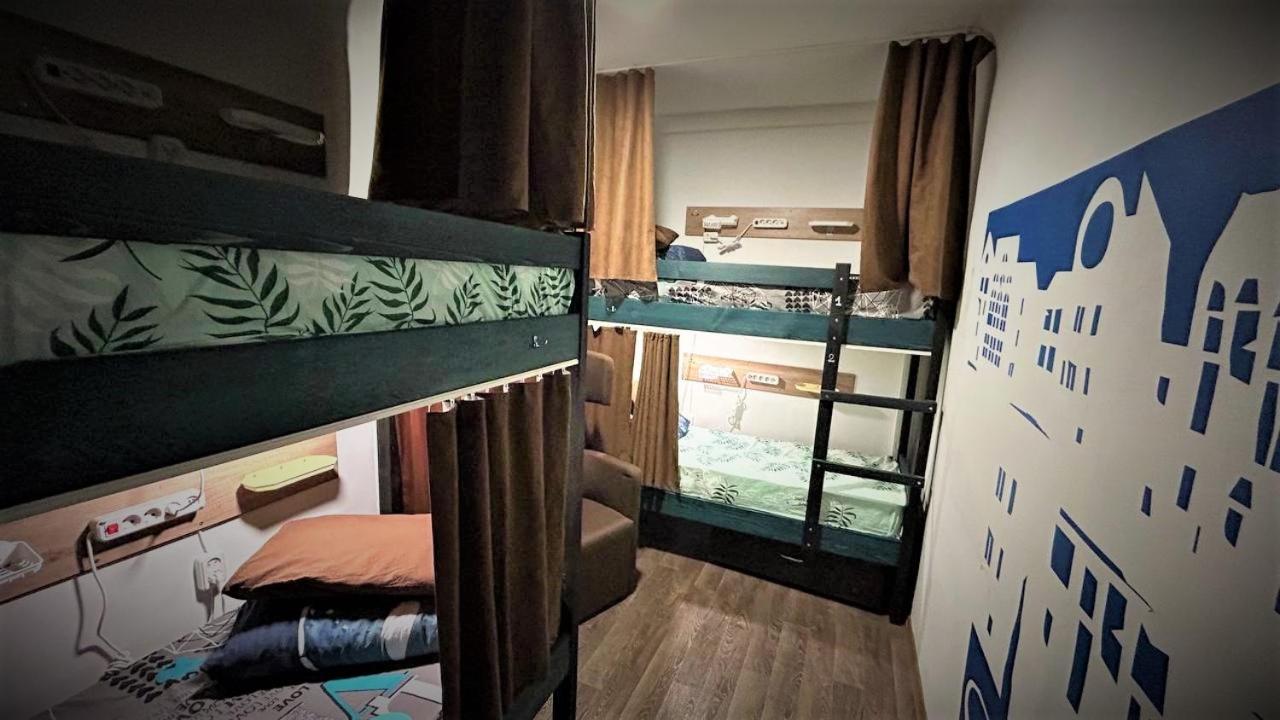 Bern Hostel Chişinǎu Buitenkant foto
