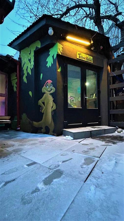 Bern Hostel Chişinǎu Buitenkant foto